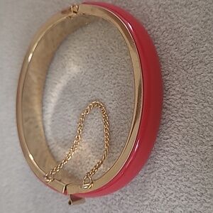 Vtg Red Red and Gold Bangle Bracelet With Safety Chain.